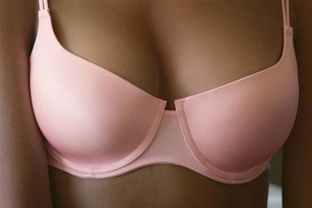 Красивая женская грудь